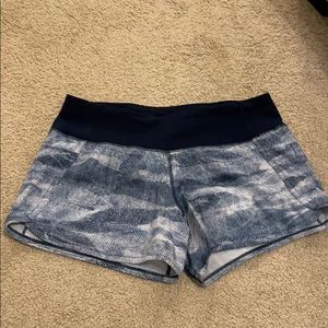 Lululemon size 6 shorts 4”
